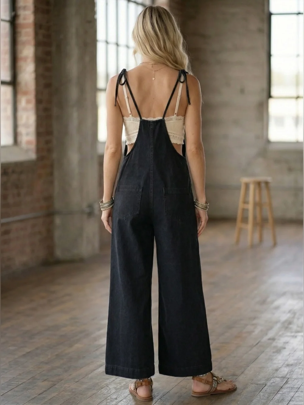NWT Eesome Tie Strap Adjustable Jumpsuit Jumper Overalls Black - Picture 4 of 5
